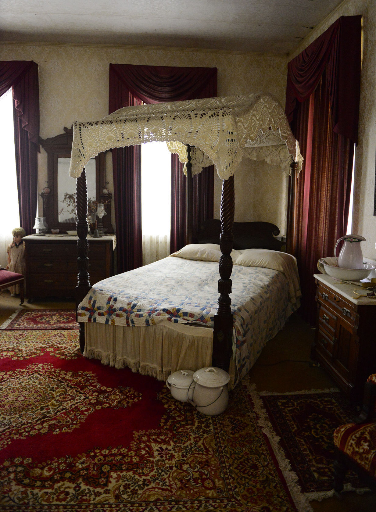 Crenshaw House